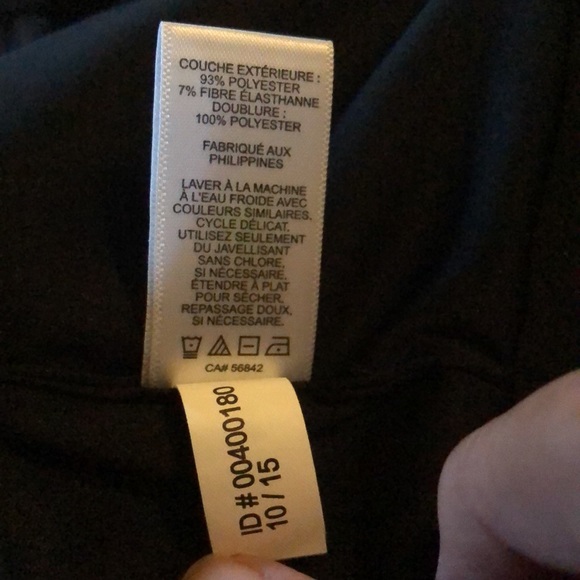 Express Black Cropped Top Zip Up Back Size XS New - Picture 5 of 6